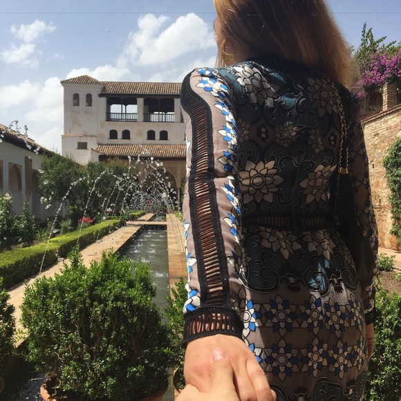 Hi i am julie! - Picture 4 of 7